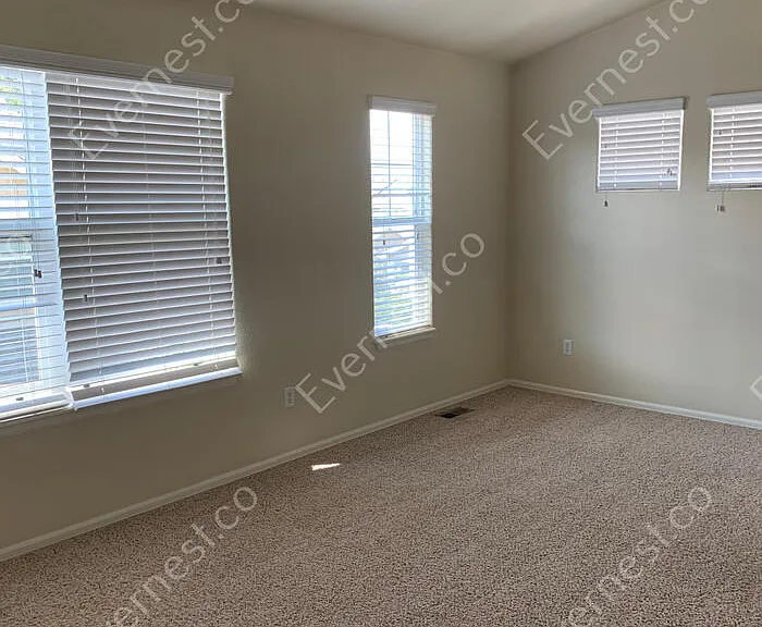 3412 Shrikes Tail Hts — Photo 6