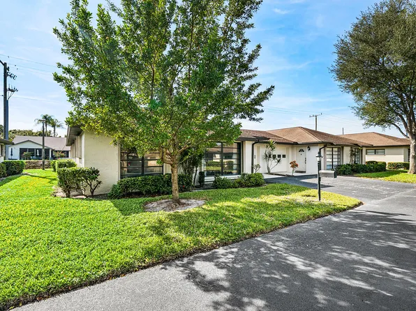 4866 Equestrian Road #A, Boynton Beach, FL 33436