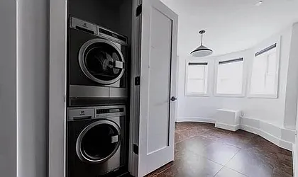 Rented by Nest Seekers International