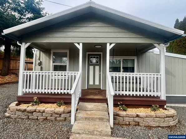 520 W Holley Rd, Sweet Home, OR 97386