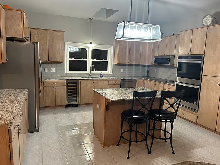 8 Guindola Way — Photo 26