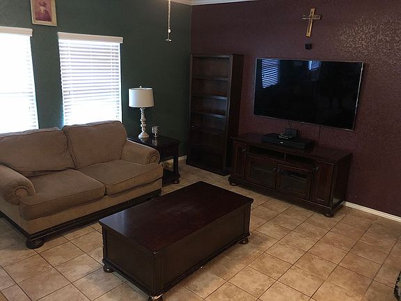 4th image of 11215 Four Iron Way