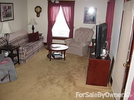 2nd image of 2 Stewart Ave
