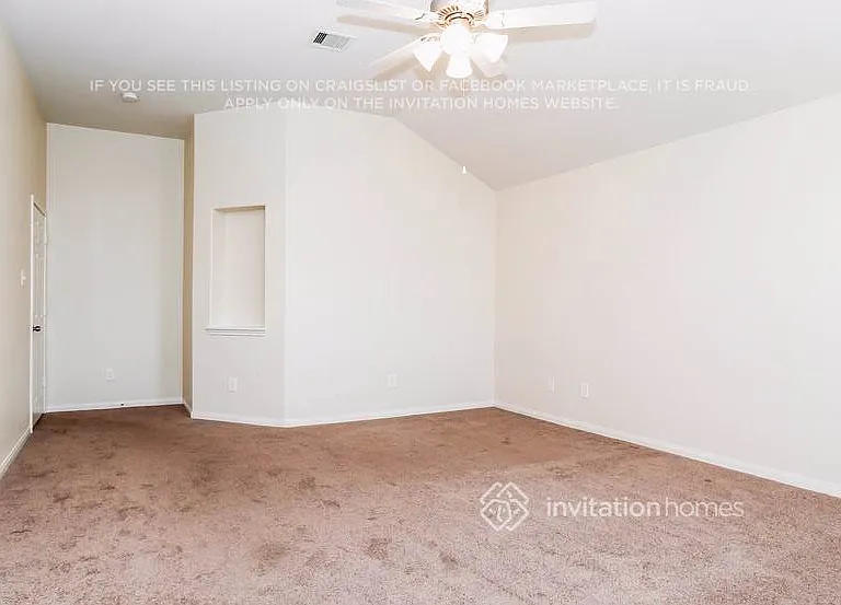1015 Doubletree Glen Dr — Photo 12