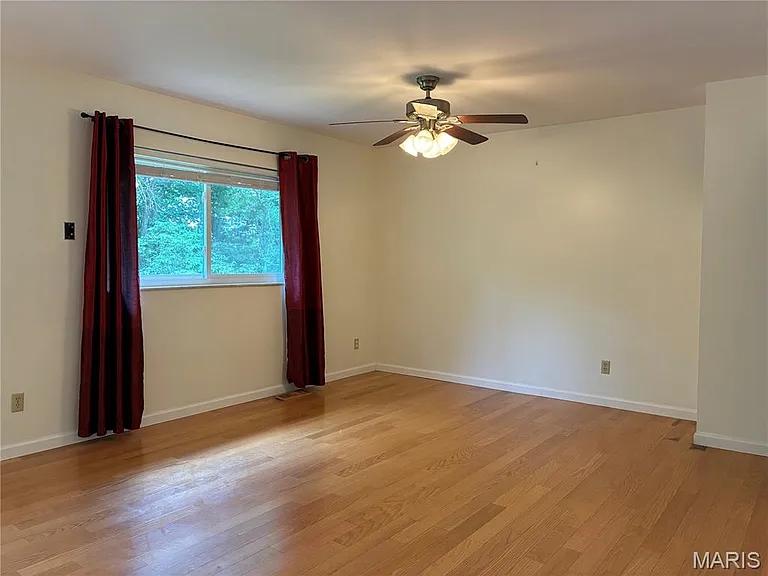 124 Conway Cove Dr — Photo 6