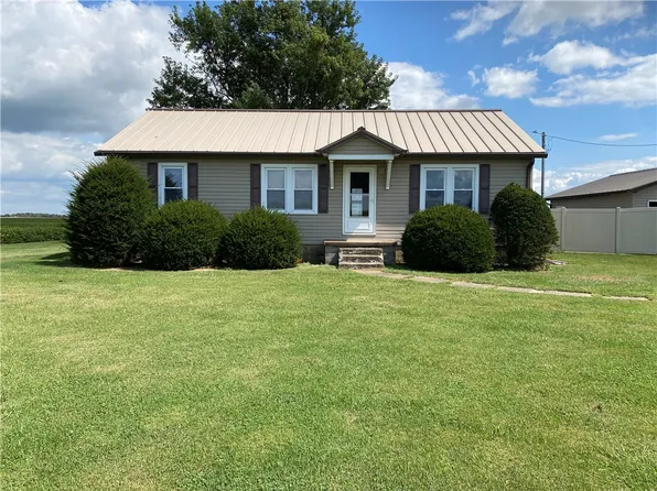 2127 N State Highway 130, West Liberty, IL 62475