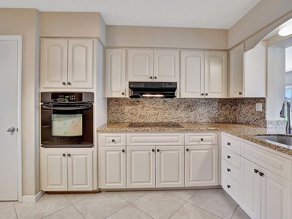 5th image of 1350 NE 172nd Street
