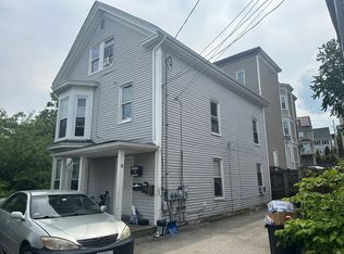 4 Avon Pl, Haverhill, MA 01832