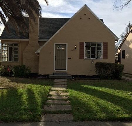 2nd image of 3272 10th Ave