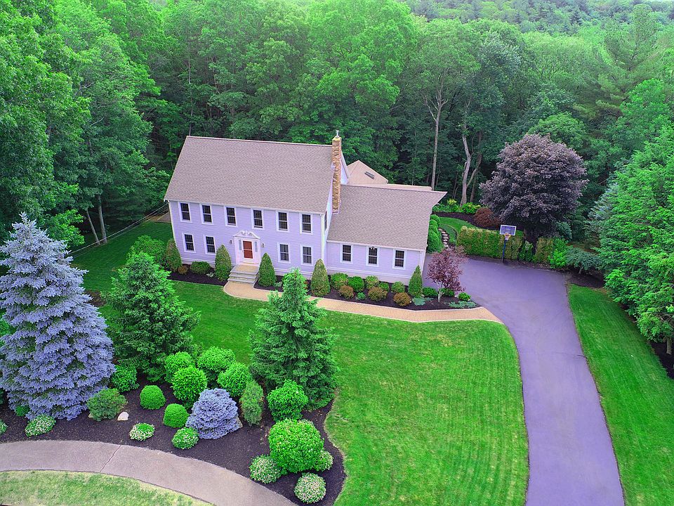 1st image of 17 Bald Hill Dr