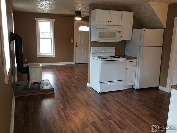 2nd image of 221 Garfield Ave