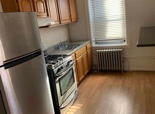 72-06 69th St #B3, Ridgewood, NY 11385