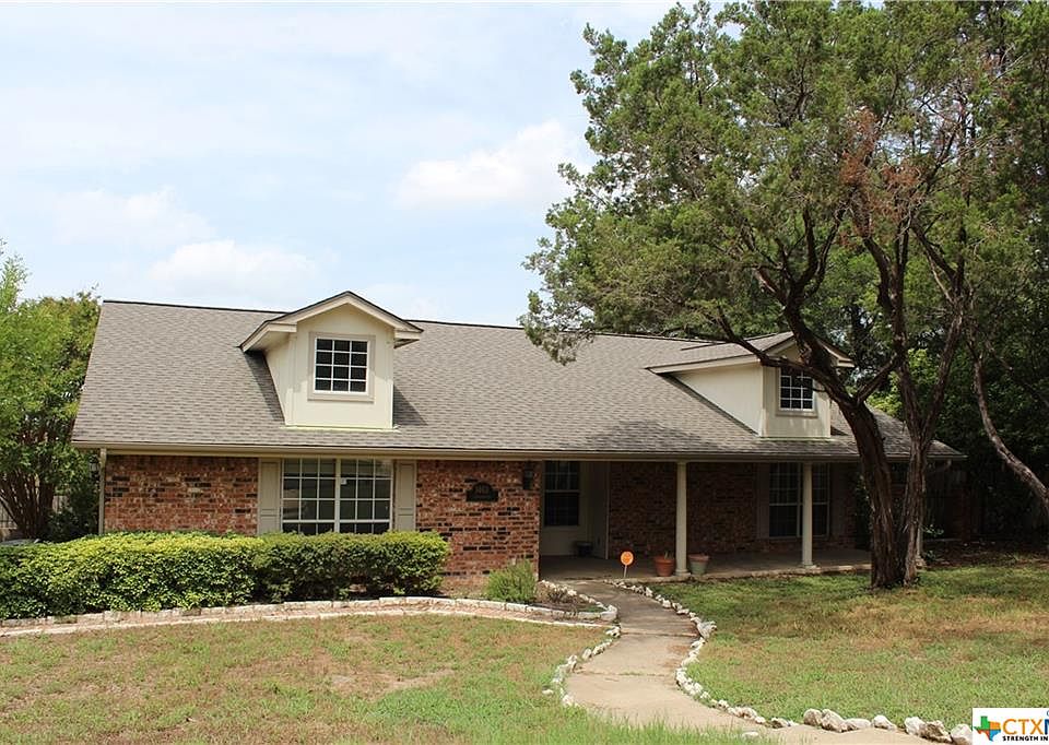 1st image of 1403 Tanglewood Dr