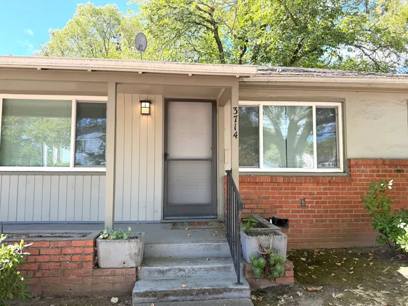 Charming 2BR/1BA East Sacramento Duplex with Private Garage, 3714 Folsom Blvd, Sacramento, CA 95816