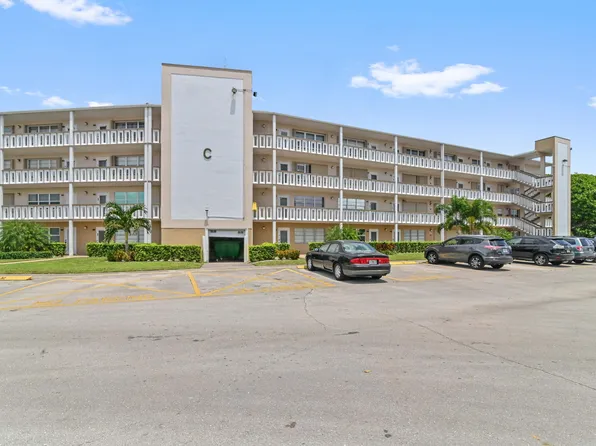 352 Southampton C, West Palm Beach, FL 33417
