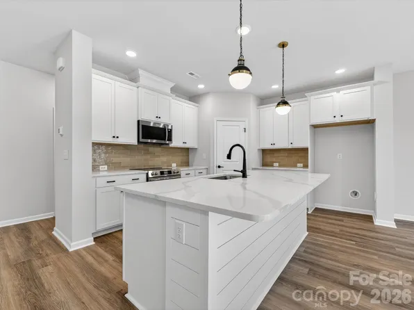 241 Alluvium Ln, Waxhaw, NC 28173