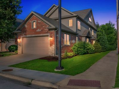 1200 E Charles Ln, Westmont, IL, 60559