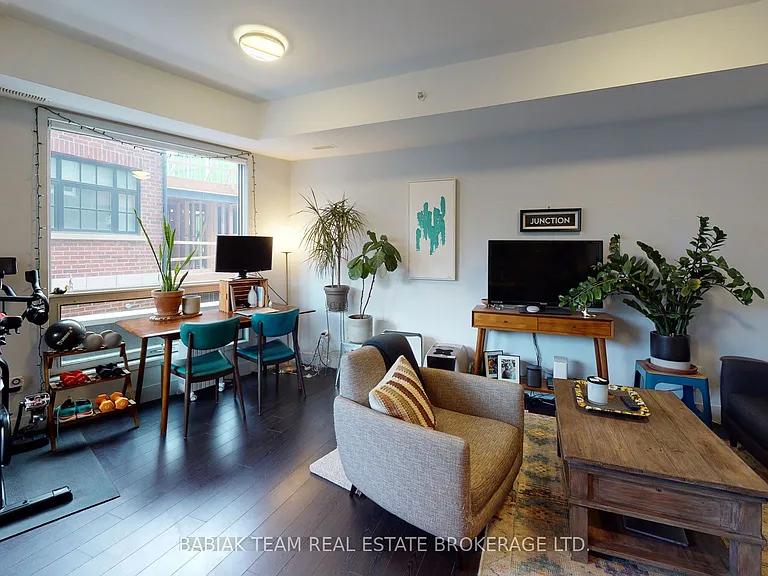 332 High Park Ave #203 — Photo 6