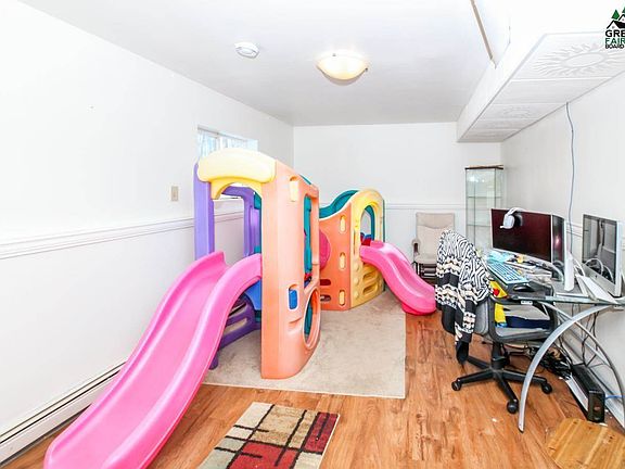 3rd image of 1417 Tramon Ave