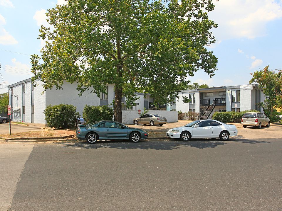 Building Photo 3