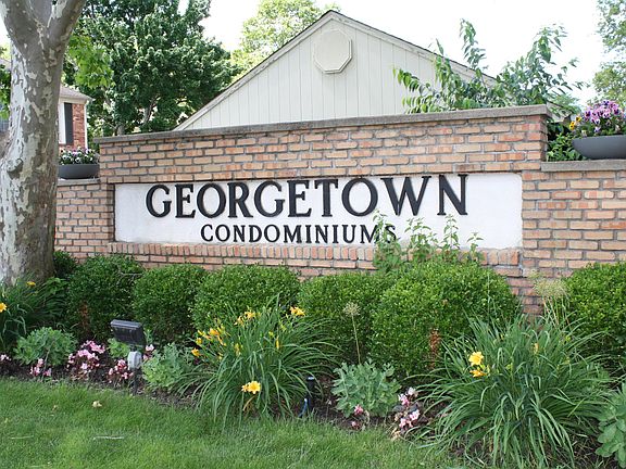 2nd image of 2529 Abbington Dr SE #91