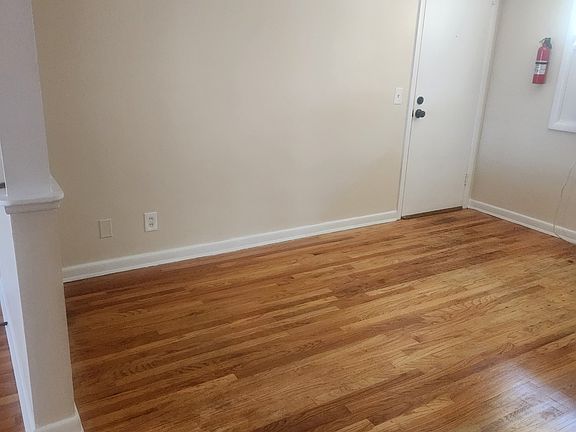 2nd image of 1335 14th St NW #6
