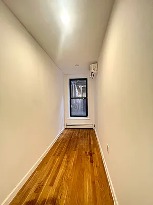 Rented by Nolita Group | media 11