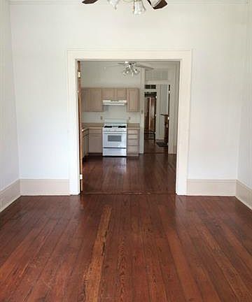 2nd image of 407 Elmira Ave