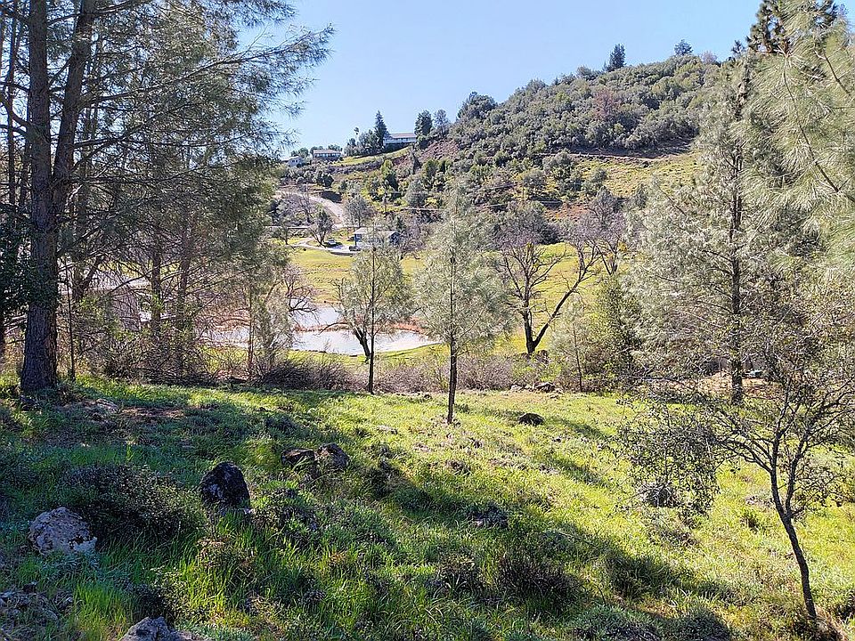 Pond view at 4910 Hawaina Wy