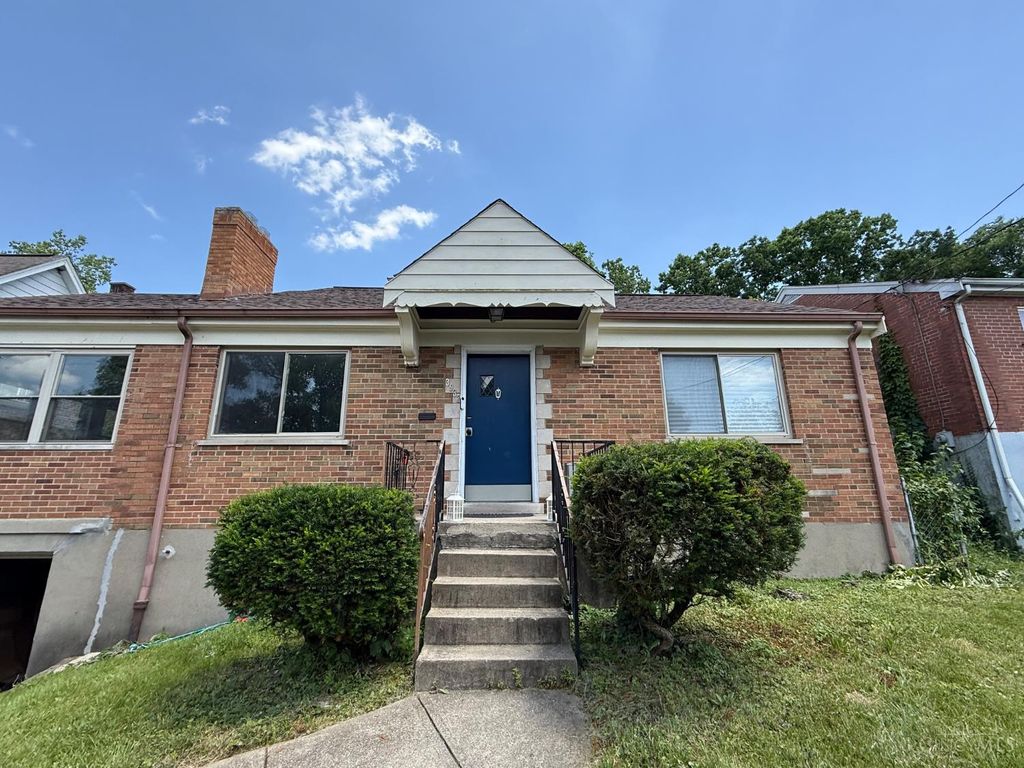 Real estate listing image