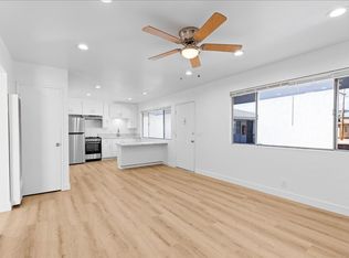 4945 W 118th Pl APT 13, Hawthorne, CA 90250