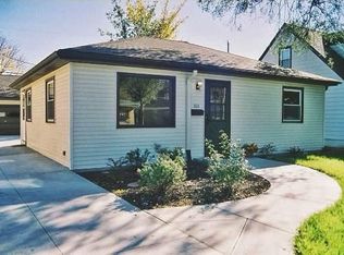 820 S 111th Pl, Milwaukee, WI 53214