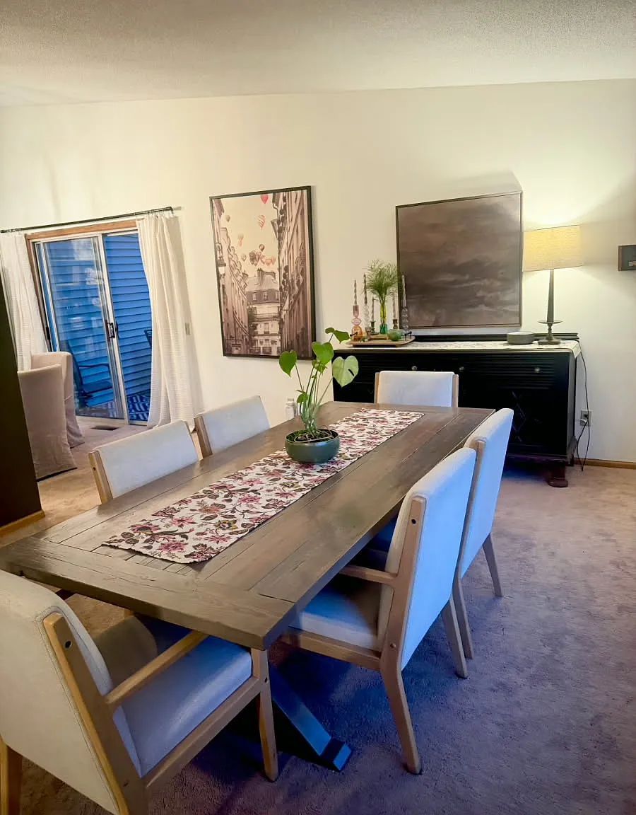 3 bed, 1411 sqft, $2,195 — Photo 4