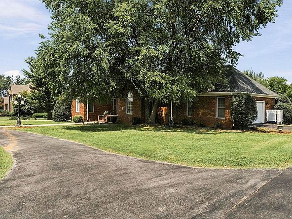 4th image of 118 Little Knob Rd