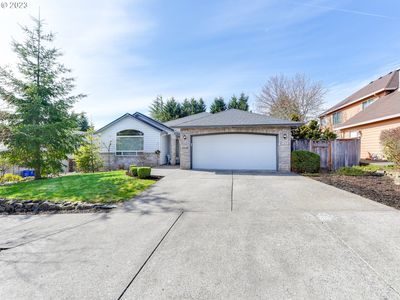 1239 SE Glacier Ln, Gresham, OR, 97080