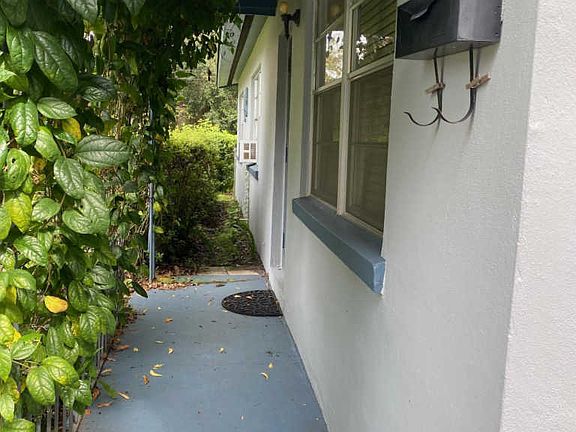 3rd image of 4456 Telka Lynn Dr