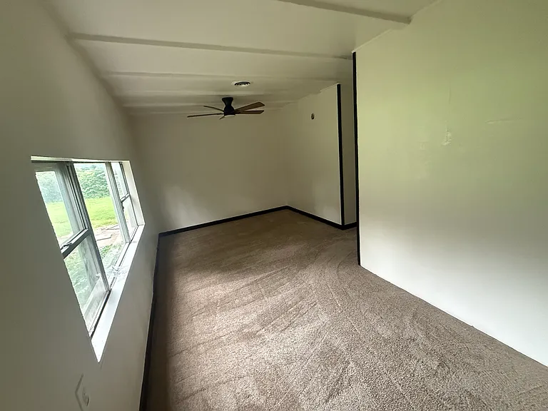 2322 SW 48th St — Photo 5
