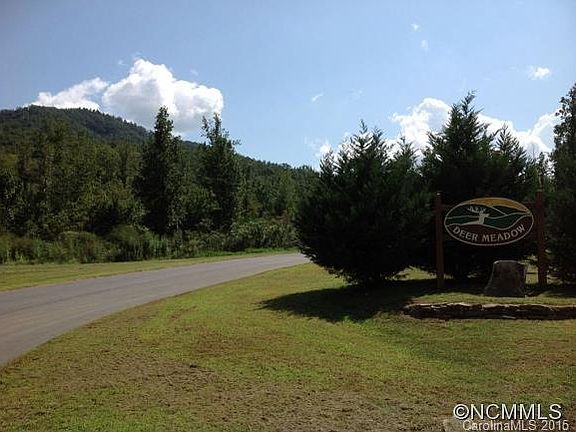 3rd image of 4&5 Deer Meadow Cir