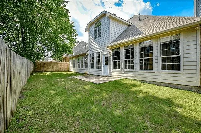 5205 Sandstone Ln — Photo 18