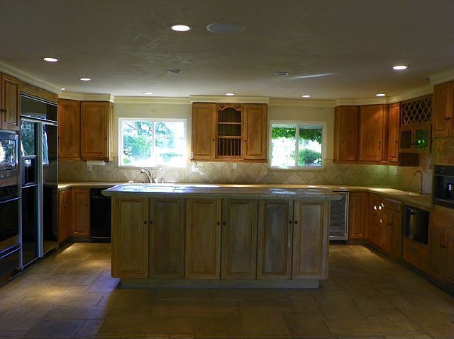 2nd image of 1283 Monticello Rd
