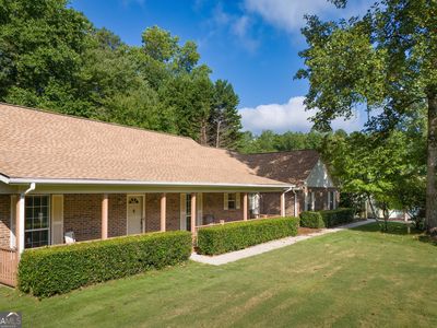 280 Little Creek Dr, Sharpsburg, GA, 30277