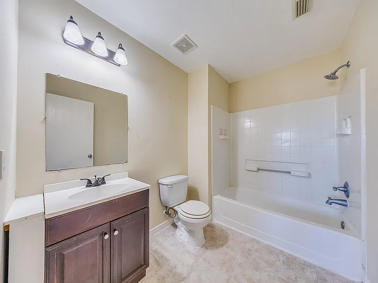 20003 Rustic Lake Ln — Photo 16