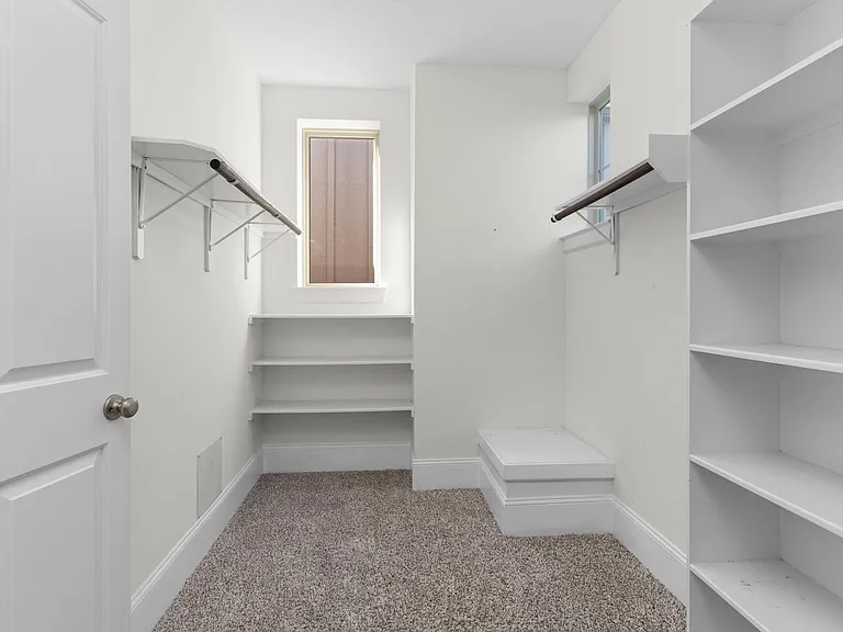 1812 Dennis St — Photo 25