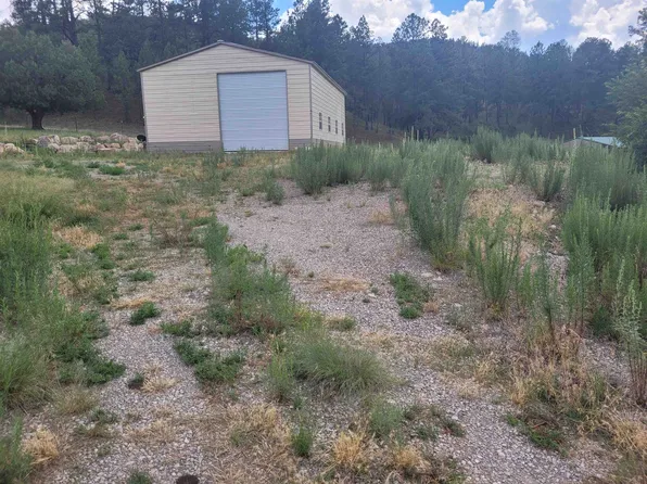1826 Rio Penasco Rd, Mayhill, NM 88339
