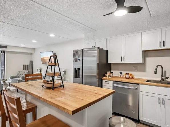 20 Nahant Pl Unit 307, Lynn, MA 01902