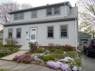 24 Coombs St, Middleboro, MA 02346
