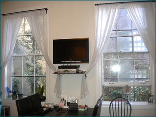 Rented by Brown Harris Stevens | media 20