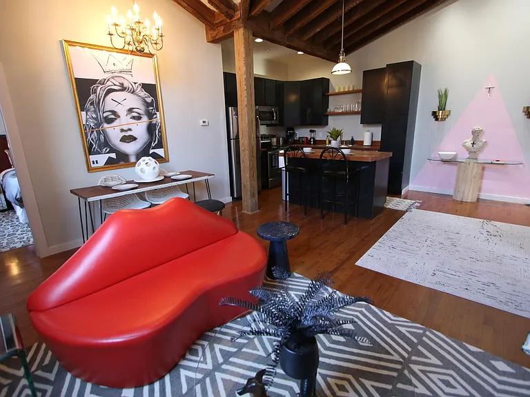 709 Jackson Ave #201 — Photo 2