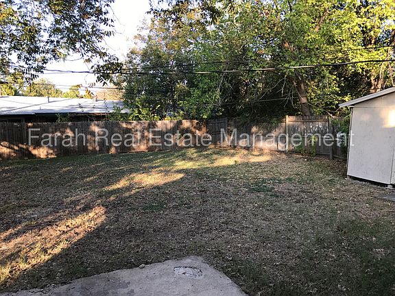 4th image of 2509 Plaza St