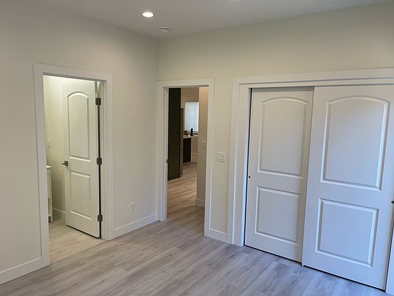 2nd image of 1168 Dewing Ln #Adu